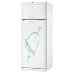 Холодильник Indesit TEAA 5 P graffiti в Перми